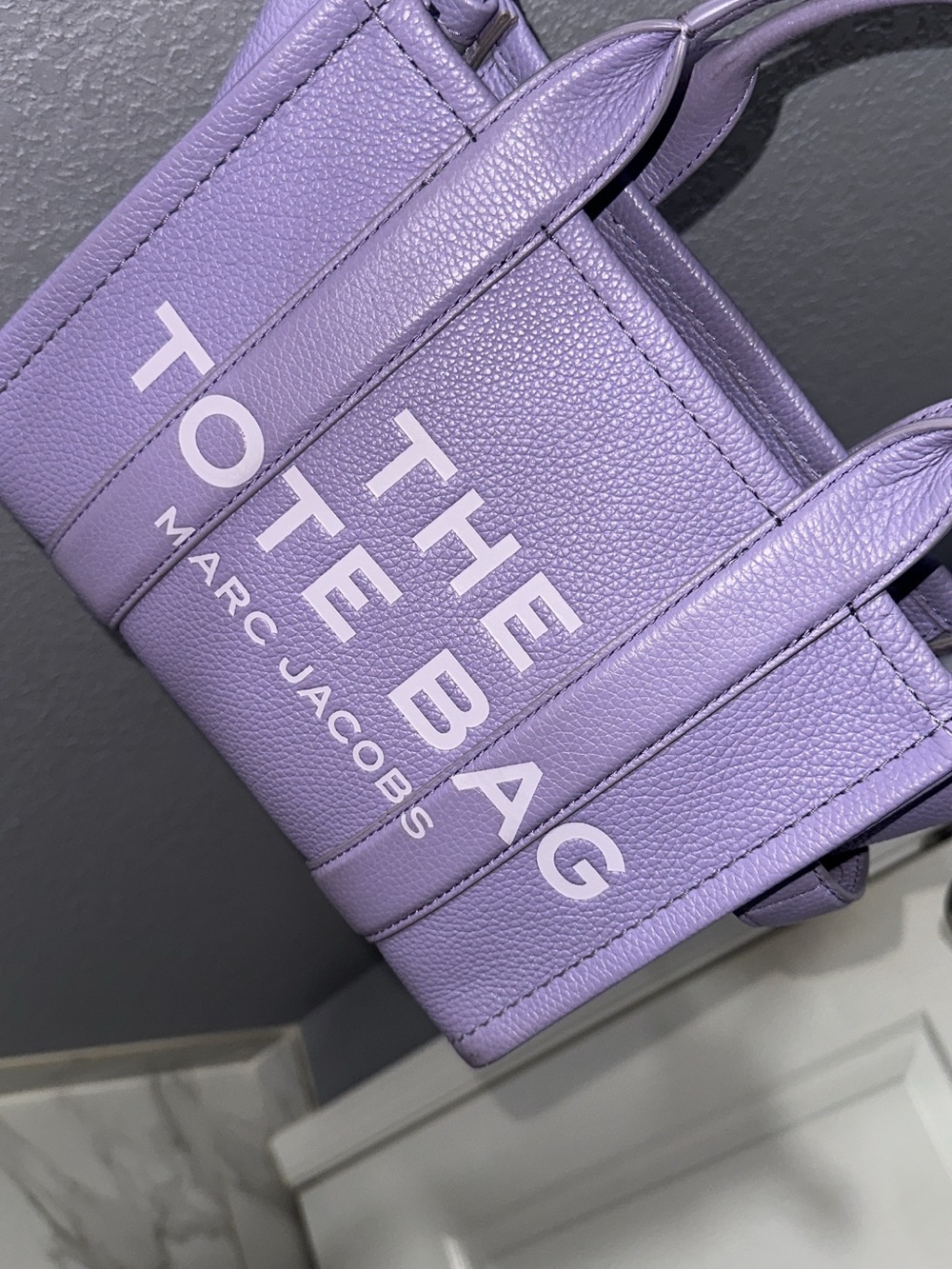 Marc Jacobs The Tote Bag in Lavender Purple